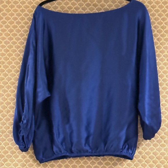 Michelle Farmer Royal Blue Scoop
Neck Silk Blouse With ¾ Length Sleeves - Picture 1 of 3